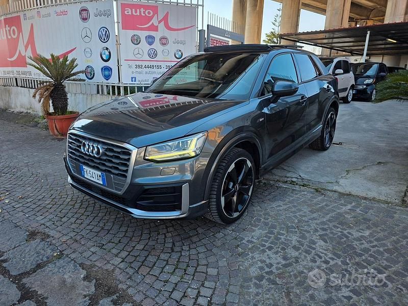 Usata Audi Q2 S-Line 150 CV (110 kW) 2017 Grigio SUV