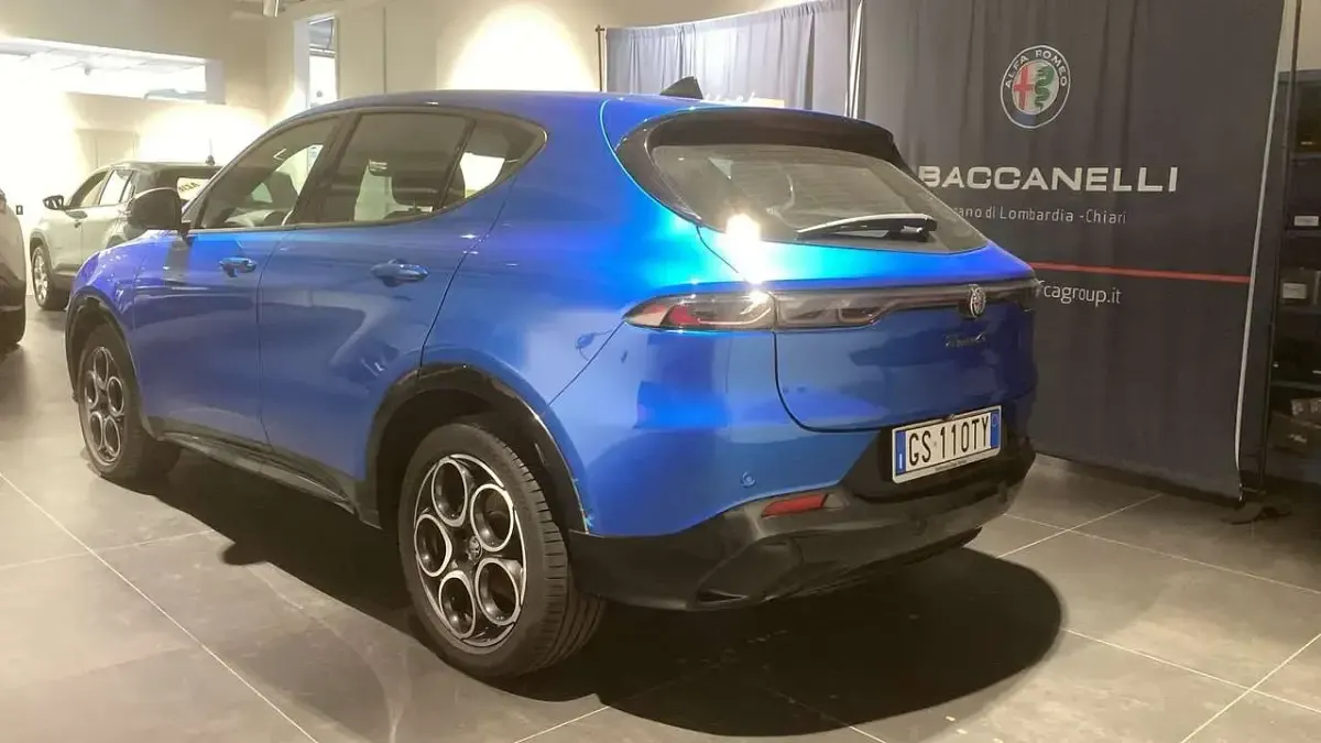 Usata Alfa Romeo Tonale Sprint 131 CV (96 kW) 2024 Blu/azzurro SUV