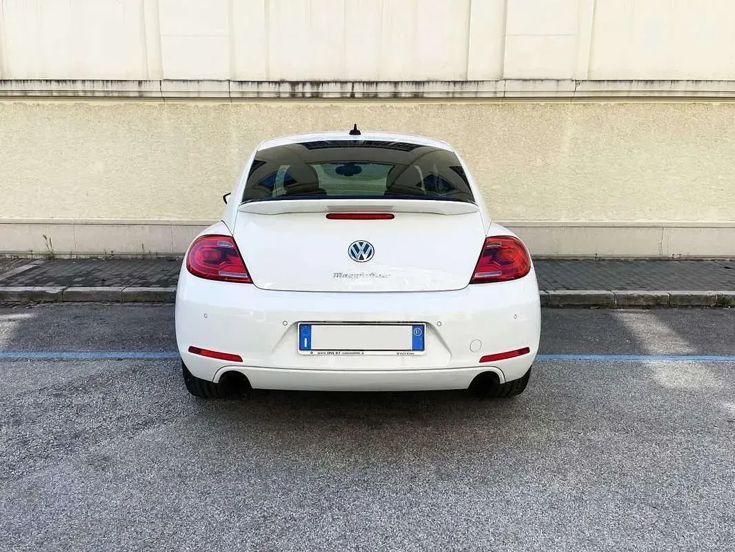 Usata VW Beetle 200 CV (147 kW) 2012 Utilitaria