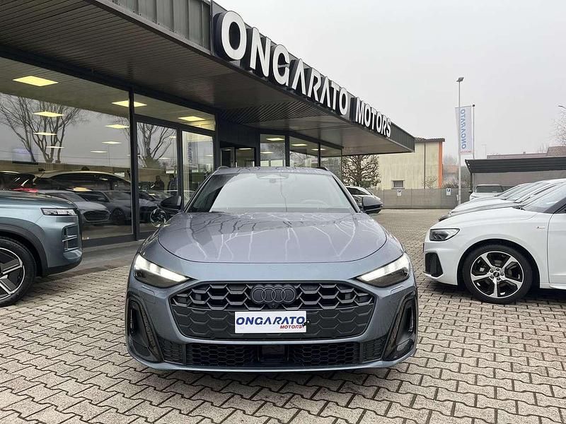 Usata Audi A5 S-Line 204 CV (150 kW) 2025 Blu/azzurro Station wagon