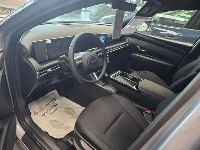 Nuova Hyundai Tucson 150 CV (110 kW) 2026 Grigio SUV