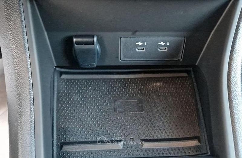 Usata Renault Captur Techno 91 CV (66 kW) 2025 Argento SUV