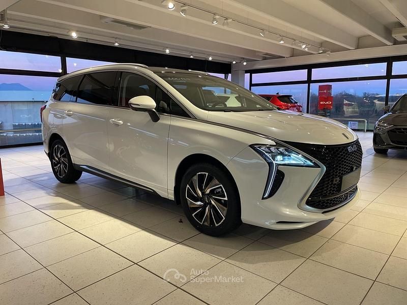 Nuova EVO Evo 3 175 CV (128 kW) 2025 Bianco SUV