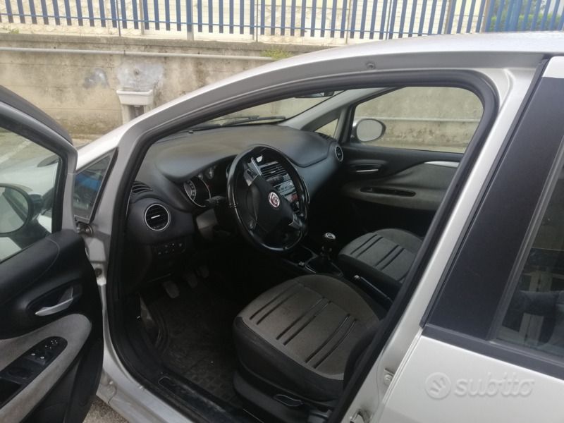 Usata Fiat Punto Evo 80 CV (58 kW) 2011 Grigio Utilitaria