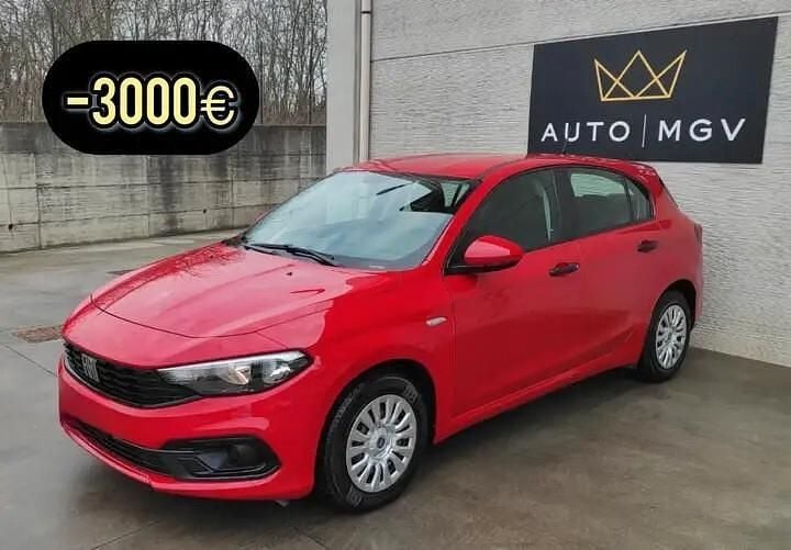 Rosso Usata 2021 Fiat Tipo Pop Tre volumi | 9900 € (Super prezzo) - Immagine 1/4
