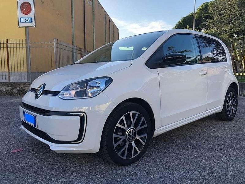 Usata VW e-up! 60 kW (82 CV) 2021 Bianco Utilitaria
