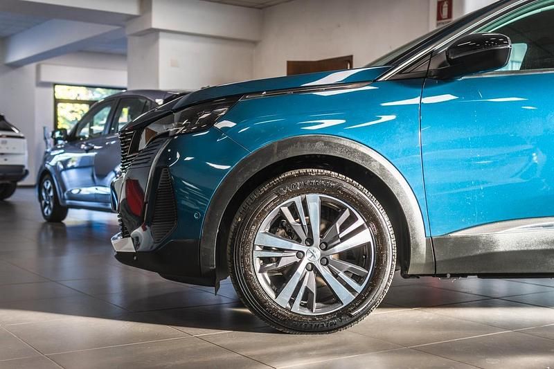 Usata Peugeot 3008 Allure 131 CV (96 kW) 2022 Blu Station wagon