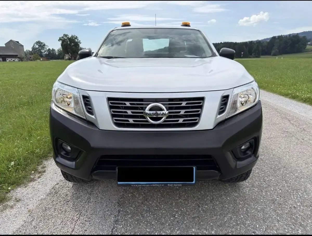 Usata Nissan Navara Visia 163 CV (119 kW) 2017 Bianco Pick-up