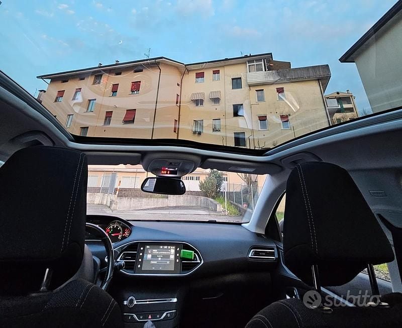 Usata Peugeot 308 Allure 120 CV (88 kW) 2016 Grigio Berlina