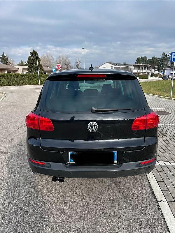 Usata VW Tiguan 110 CV (80 kW) 2012 Nero SUV