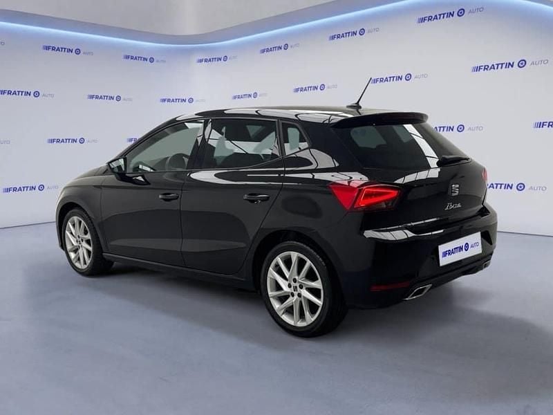 Usata Seat Ibiza FR 95 CV (69 kW) 2024 Nero midnight [0e0e]  metalli Berlina