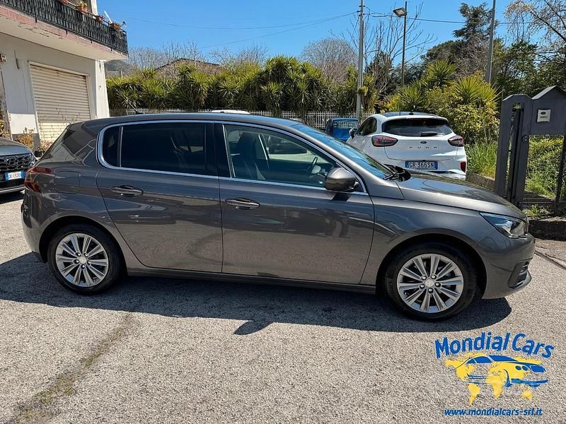 Usata Peugeot 308 Business-Line 131 CV (96 kW) 2020 Grigio Berlina