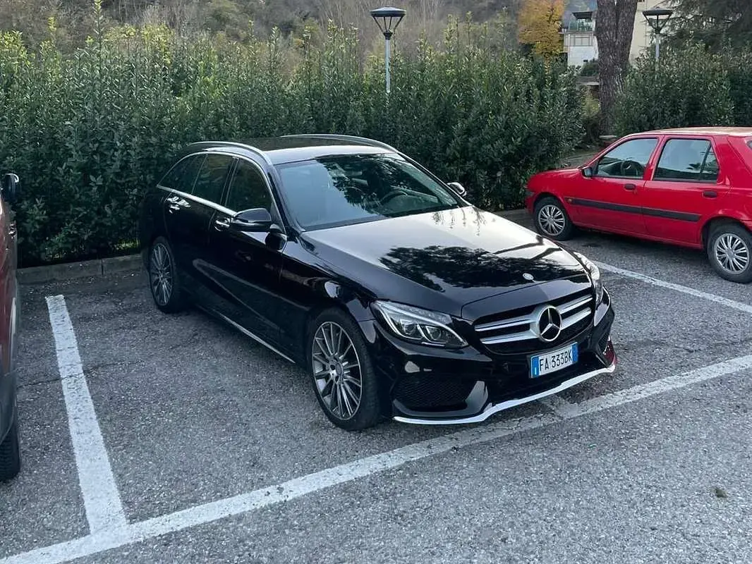 Usata Mercedes C250 Premium 204 CV (150 kW) 2015 Nero Station wagon