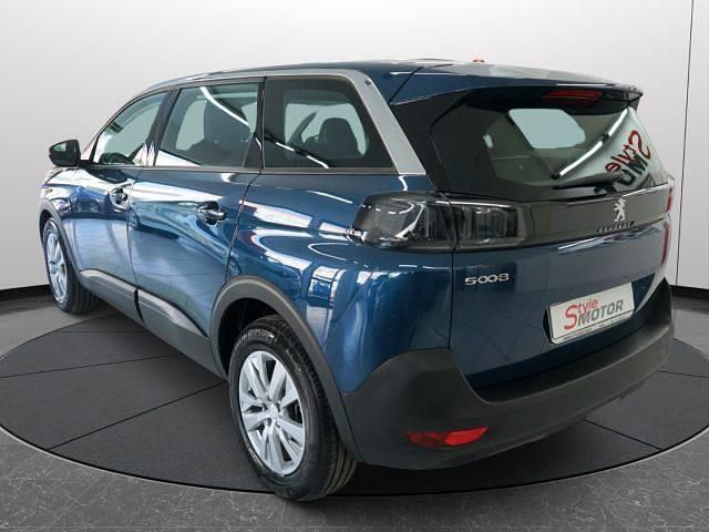 Usata Peugeot 5008 Business-Line 131 CV (96 kW) 2021 Blu Monovolume