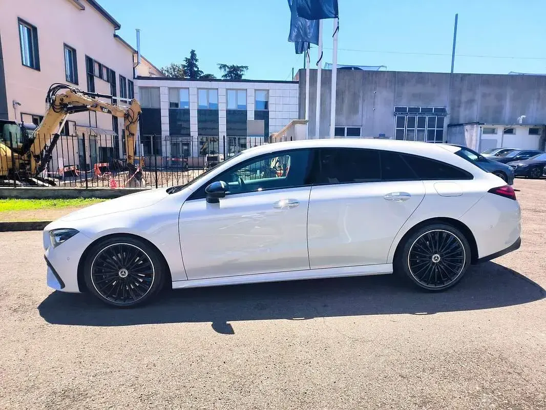 Usata Mercedes CLA200 Shooting Brake Advanced Plus 163 CV (119 kW) 2024 Station wagon