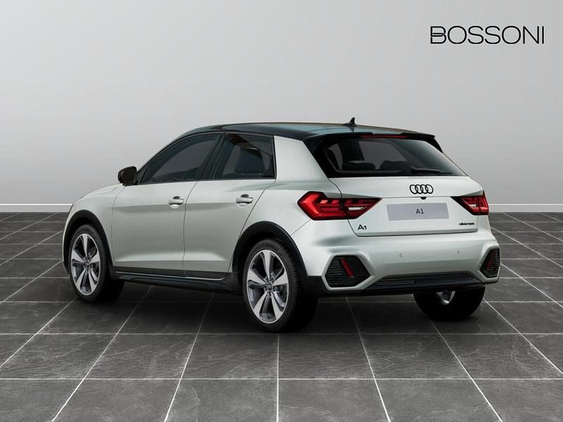 Nuova Audi A1 Comfort 150 CV (110 kW) 2025 Argento Utilitaria