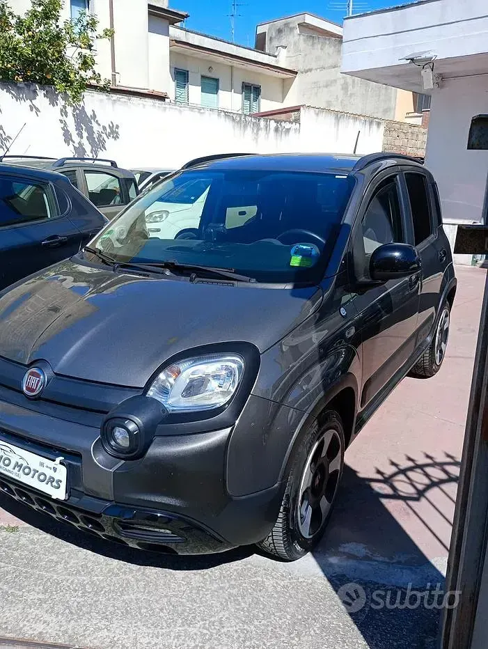 Usata Fiat Panda Cross Cross 69 CV (50 kW) 2019 Grigio Utilitaria