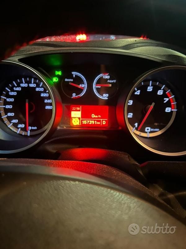 Nero Usata 2014 Alfa Romeo Giulietta Tre volumi | 7900 € - Immagine 1/3