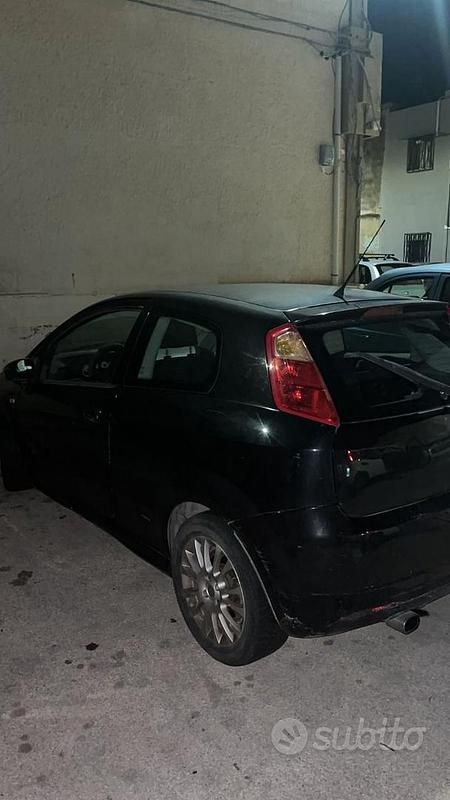Usata Fiat Punto 2005 Utilitaria