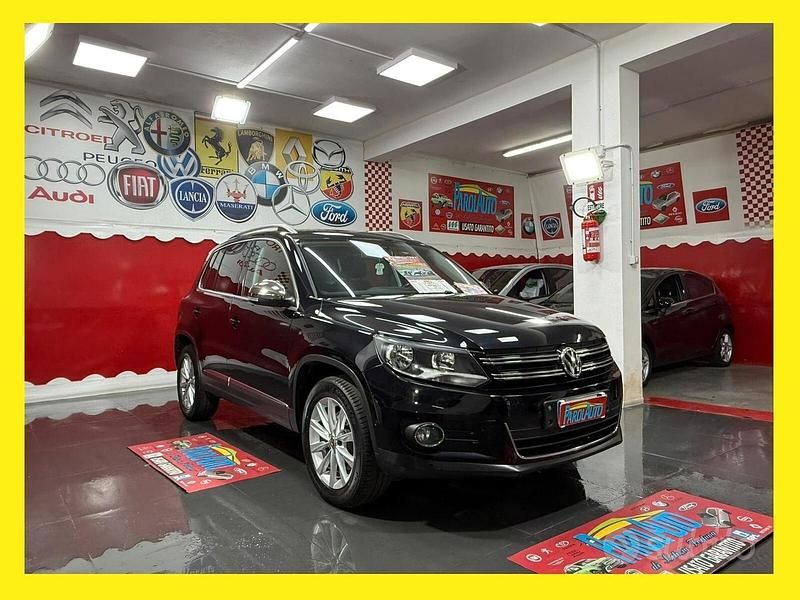 Nero Usata 2014 VW Tiguan SUV | 10.499 € (Buon prezzo) - Immagine 1/4