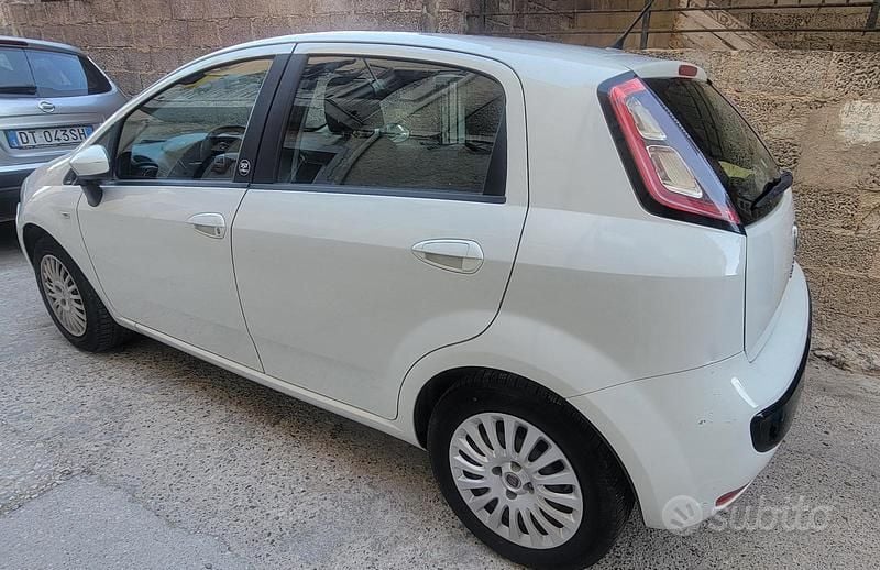 Usata Fiat Punto Evo 2011 Bianco Utilitaria