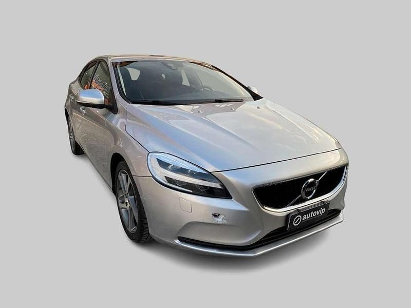 Usata Volvo V40 Business Edition 120 CV (88 kW) 2017 Grigio Berlina