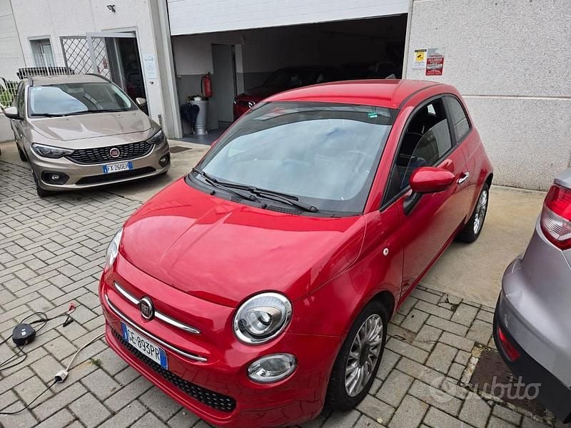 Usata Fiat 500 Lounge 70 CV (51 kW) 2021 Rosso Cabrio