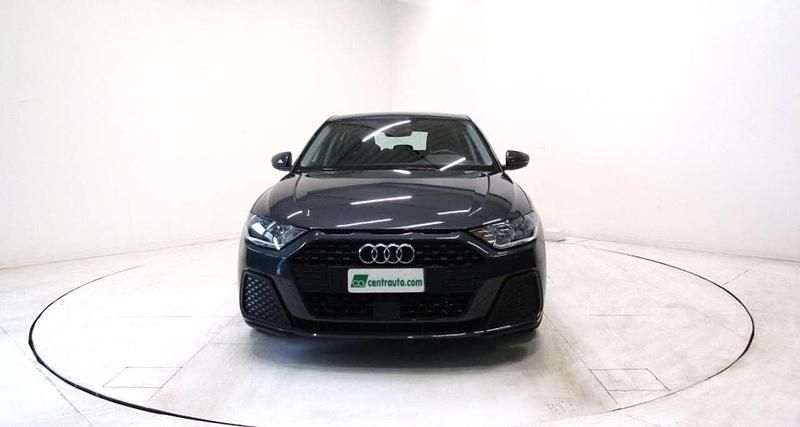 Usata Audi A1 Admired 110 CV (80 kW) 2022 Grigio scuro Utilitaria