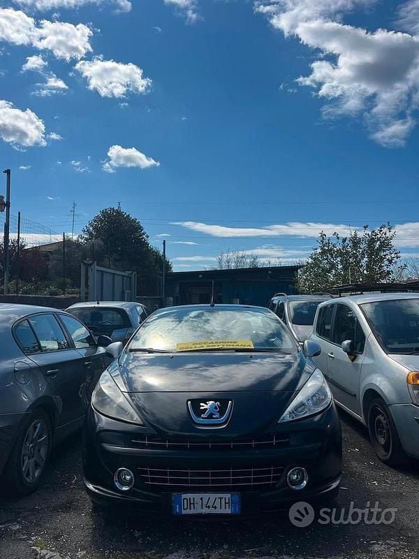 Usata Peugeot 207 CC 120 CV (88 kW) 2007 Nero Cabrio