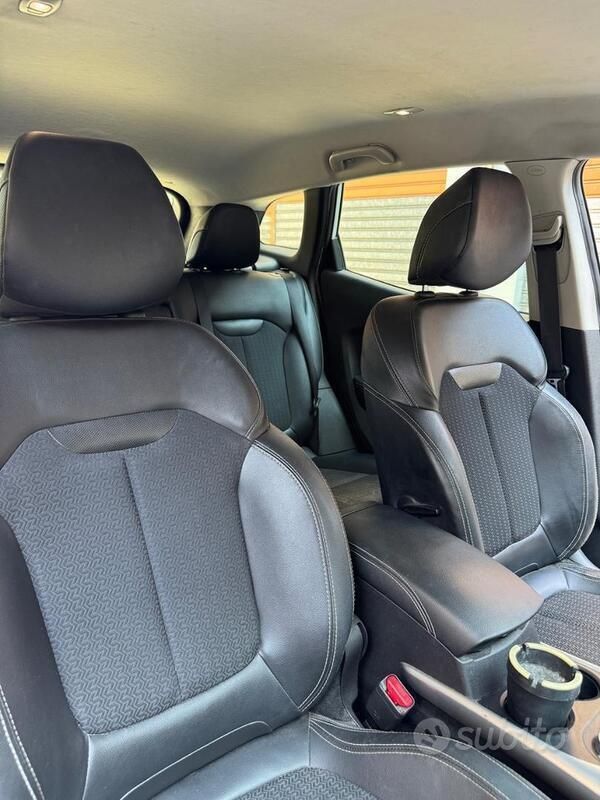 Usata Renault Kadjar 131 CV (96 kW) 2016 Bianco SUV