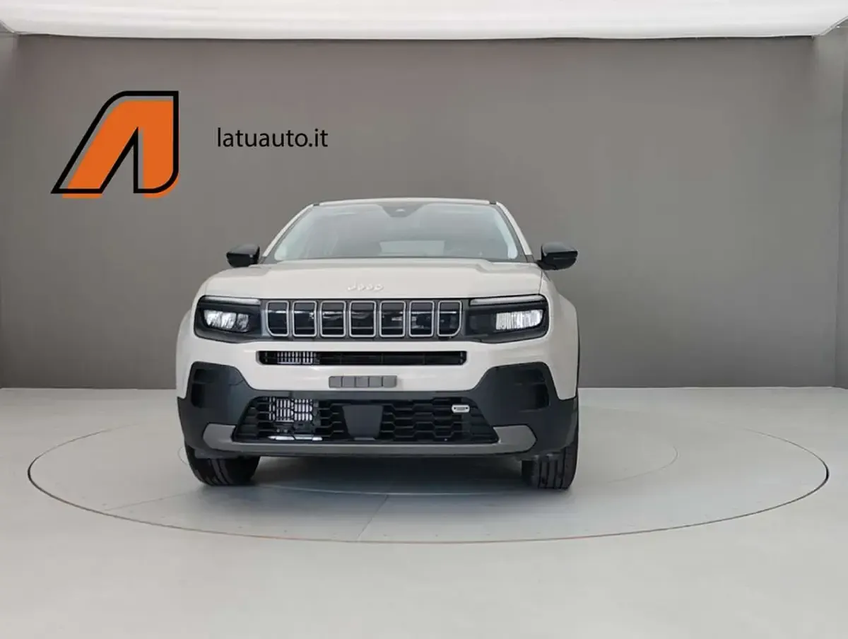 Nuova Jeep Avenger Longitude 101 CV (74 kW) 2025 Stone SUV