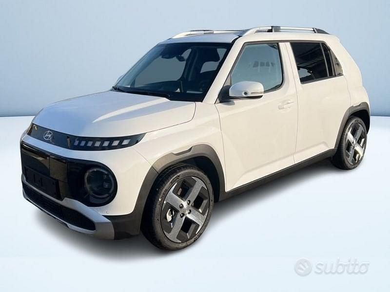Bianco Nuova 2025 Hyundai Inster Due volumi | 28.450 € (Buon prezzo) - Immagine 1/4