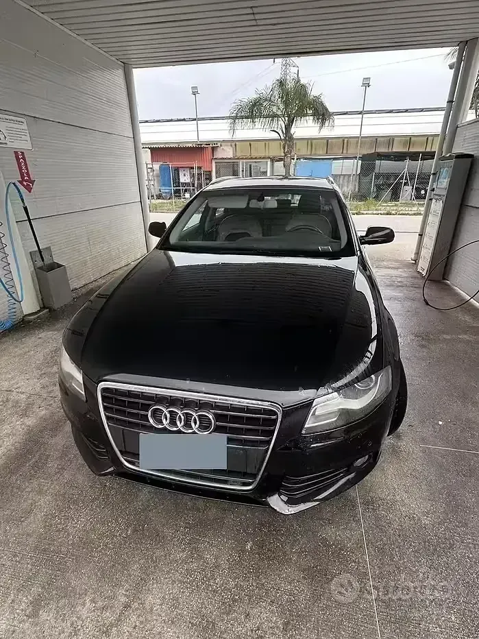 Usata Audi A4 143 CV (105 kW) 2010 Nero Station wagon