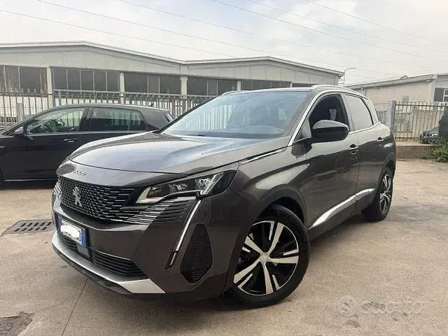 Usata Peugeot 3008 GT 181 CV (133 kW) 2022 Grigio scuro SUV