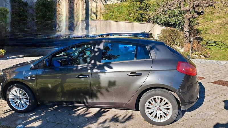 Usata Fiat 1600 110 CV (80 kW) 2008 Grigio Berlina