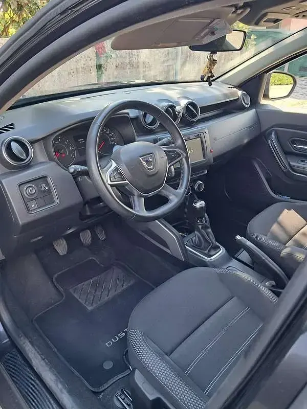 Usata Dacia Duster Comfort 114 CV (83 kW) 2019 Nero SUV