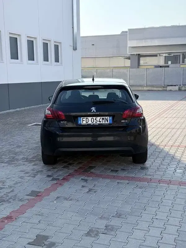 Usata Peugeot 308 Allure 120 CV (88 kW) 2016 Nero Berlina