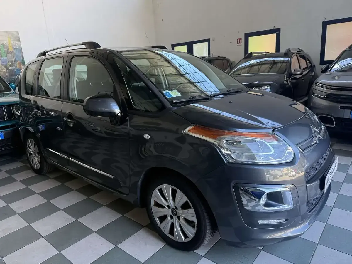 Usata Citroën C3 Picasso 92 CV (67 kW) 2013 Grigio Monovolume