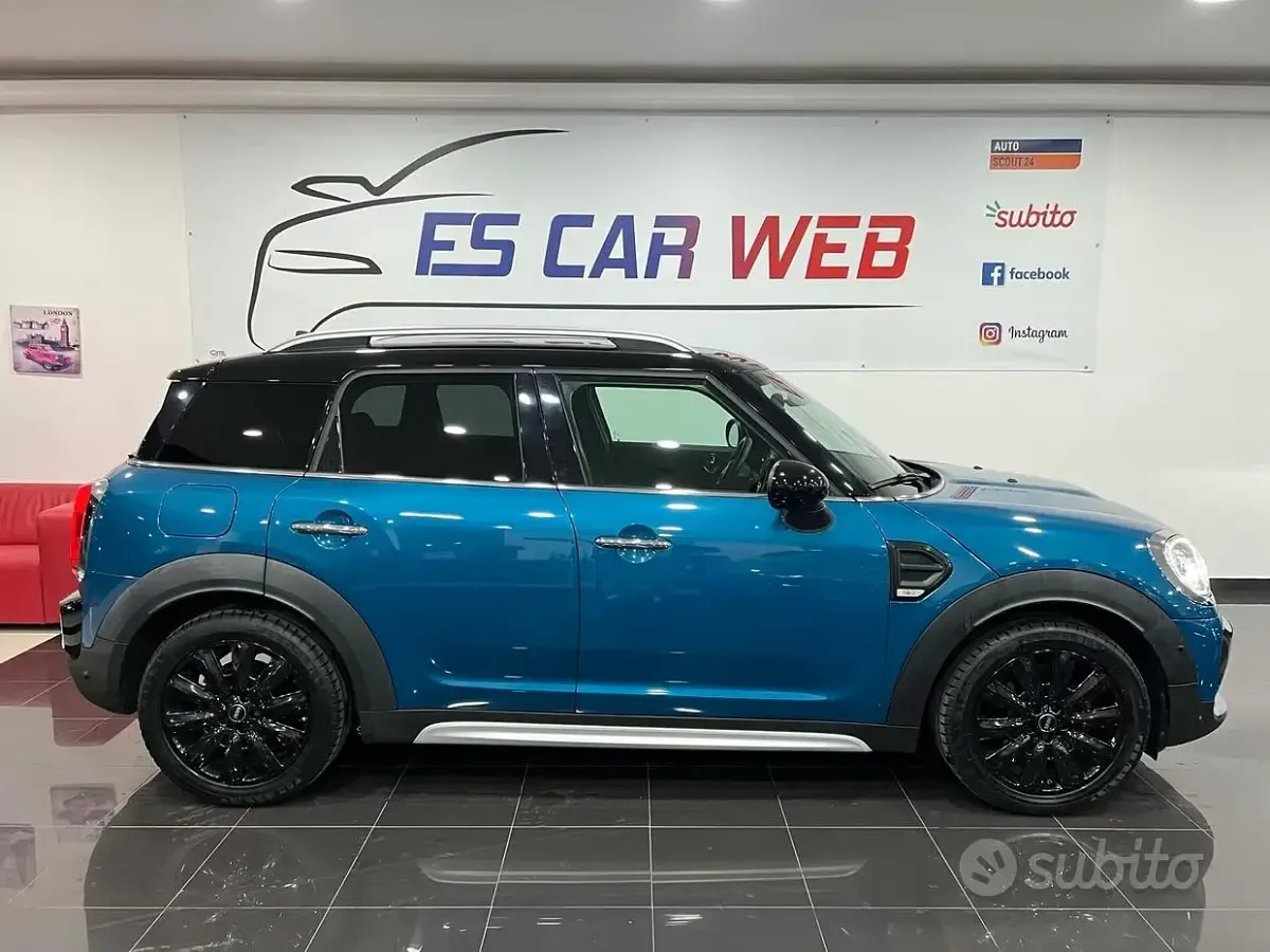 Usata Mini Cooper Countryman Hype 150 CV (110 kW) 2017 Bluazzurro SUV