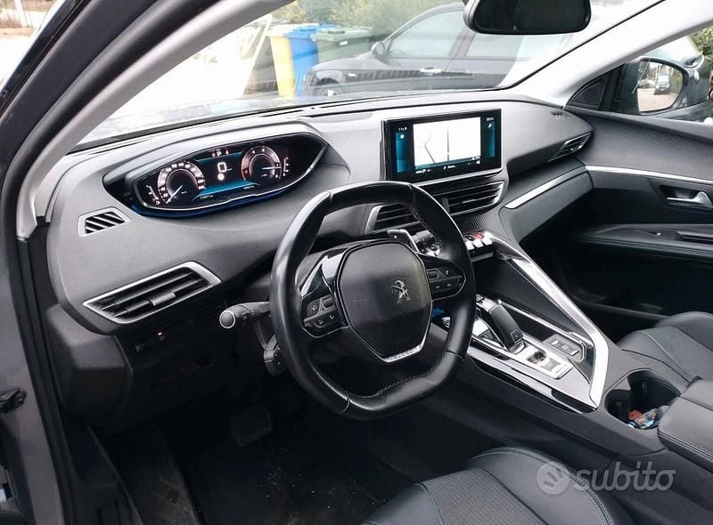 Usata Peugeot 3008 Allure 131 CV (96 kW) 2022 SUV