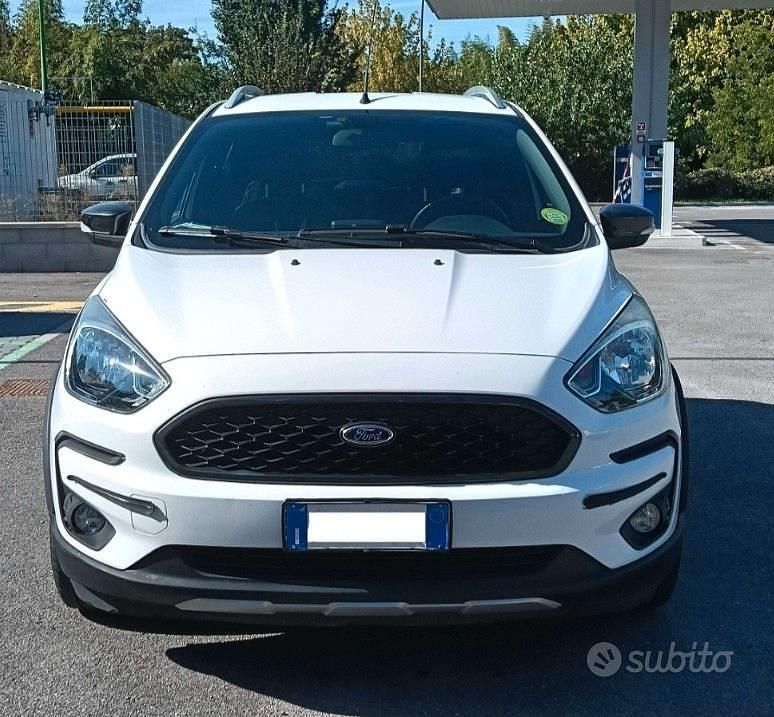 Usata Ford Ka Plus Active 86 CV (63 kW) 2019 Bianco Utilitaria