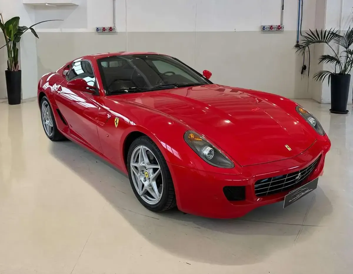 Usata Ferrari 599 620 CV (456 kW) 2008 Rosso corsa 322 Coupé