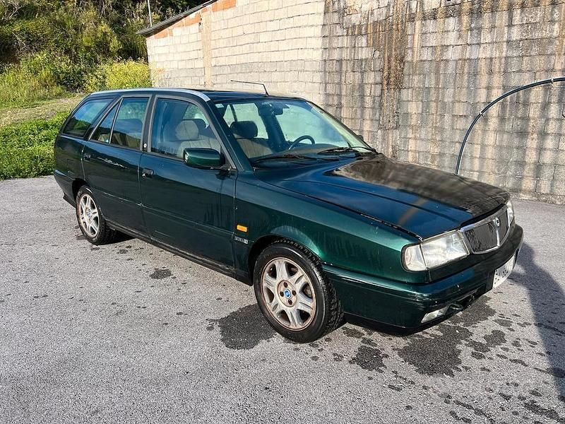 Usata Lancia Dedra 103 CV (75 kW) 1998 Verde Station wagon