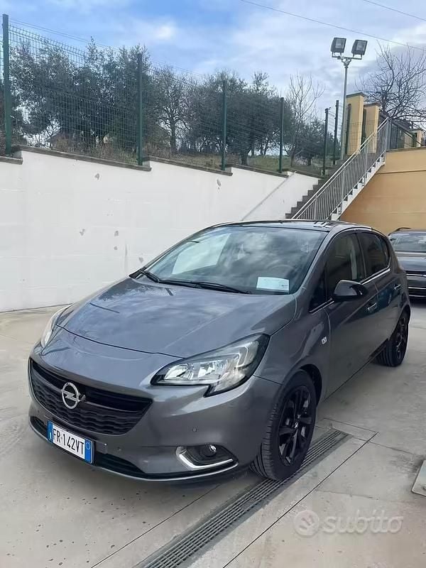 Usata Opel Corsa 75 CV (55 kW) 2018 Grigio Utilitaria