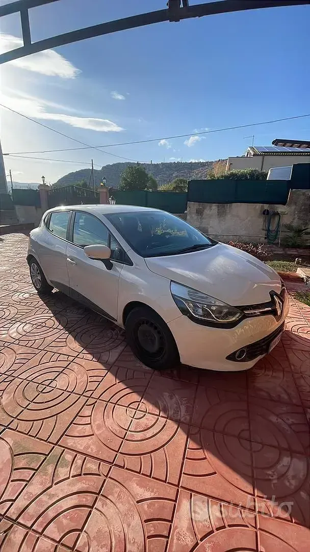 Usata Renault Clio 75 CV (55 kW) 2016 Utilitaria