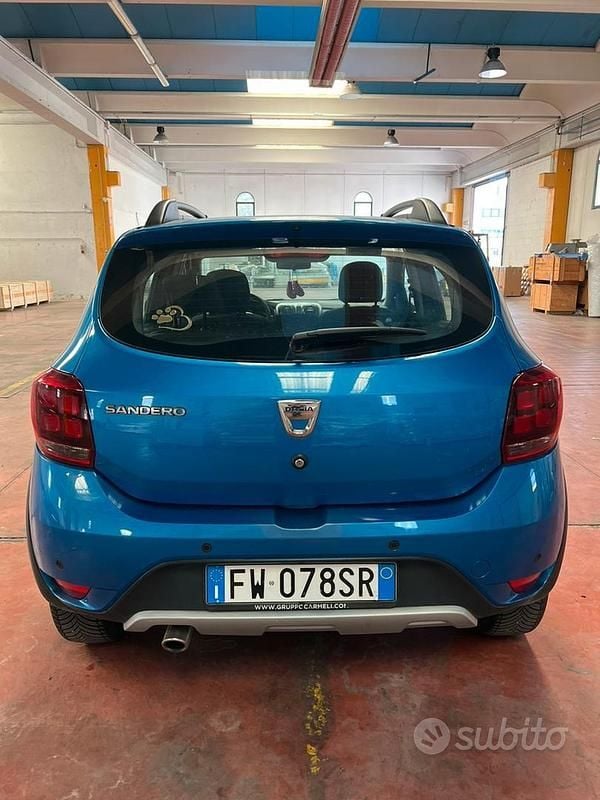 Usata Dacia Sandero Stepway 2018 Blu Utilitaria