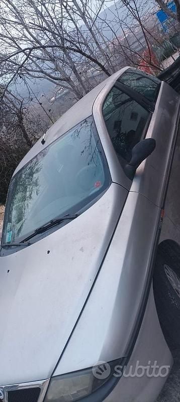 Usata Lancia Ypsilon 2001 Grigio Utilitaria