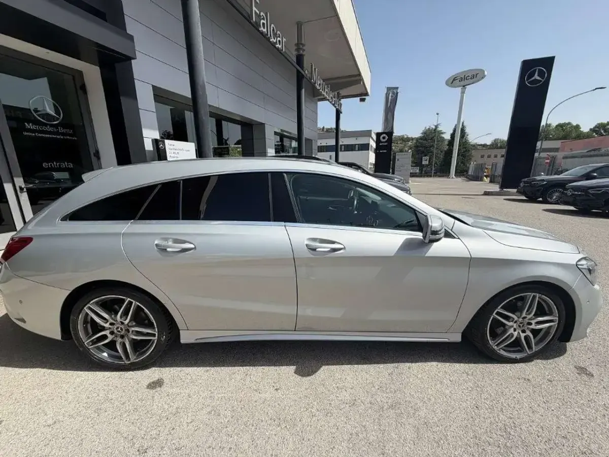 Usata Mercedes CLA200 Premium 136 CV (100 kW) 2018 Argento Coupé