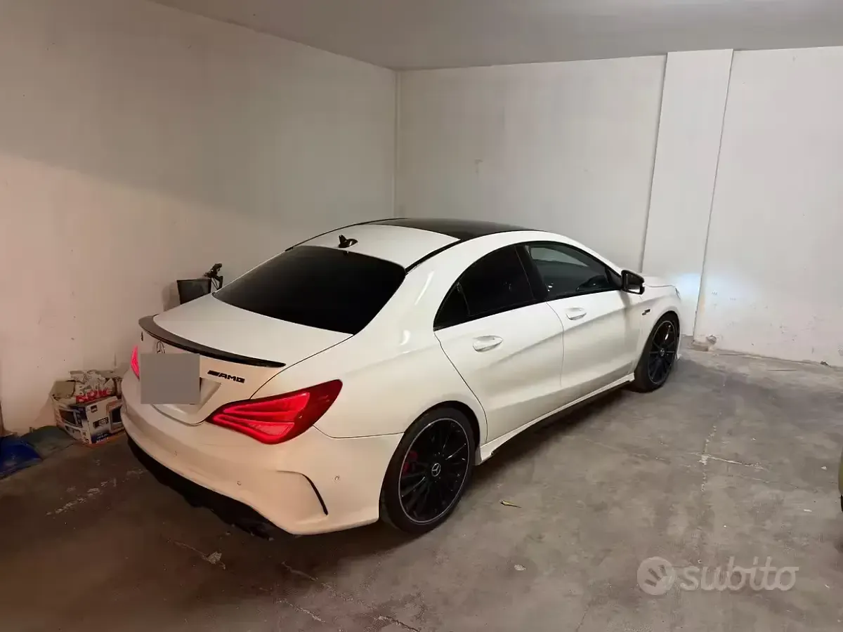 Usata Mercedes CLA45 AMG AMG 360 CV (264 kW) 2014 Bianco Coupé