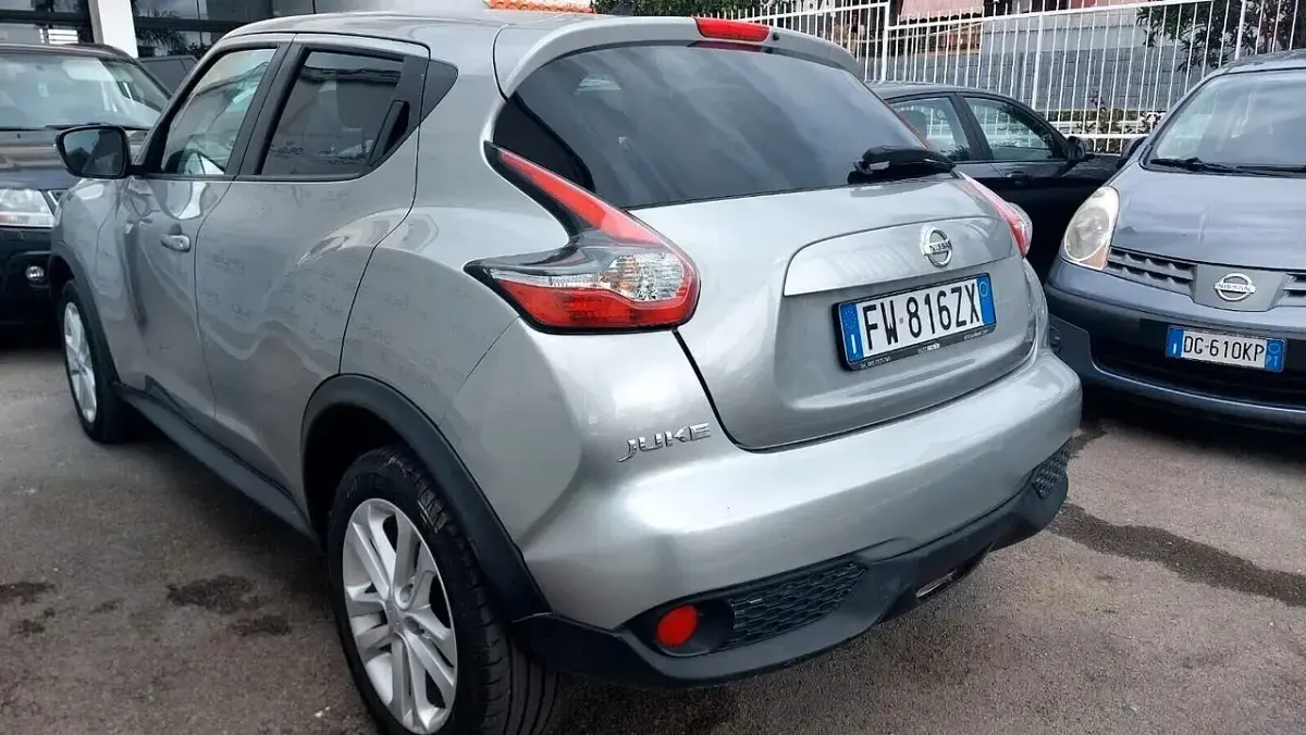 Usata Nissan Juke Acenta 110 CV (80 kW) 2018 Argento SUV